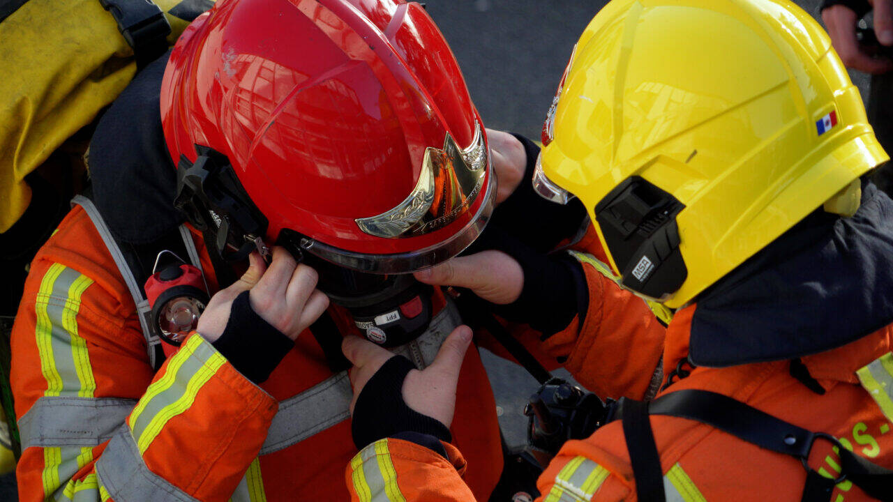 v2.00_00_13_22.Still001